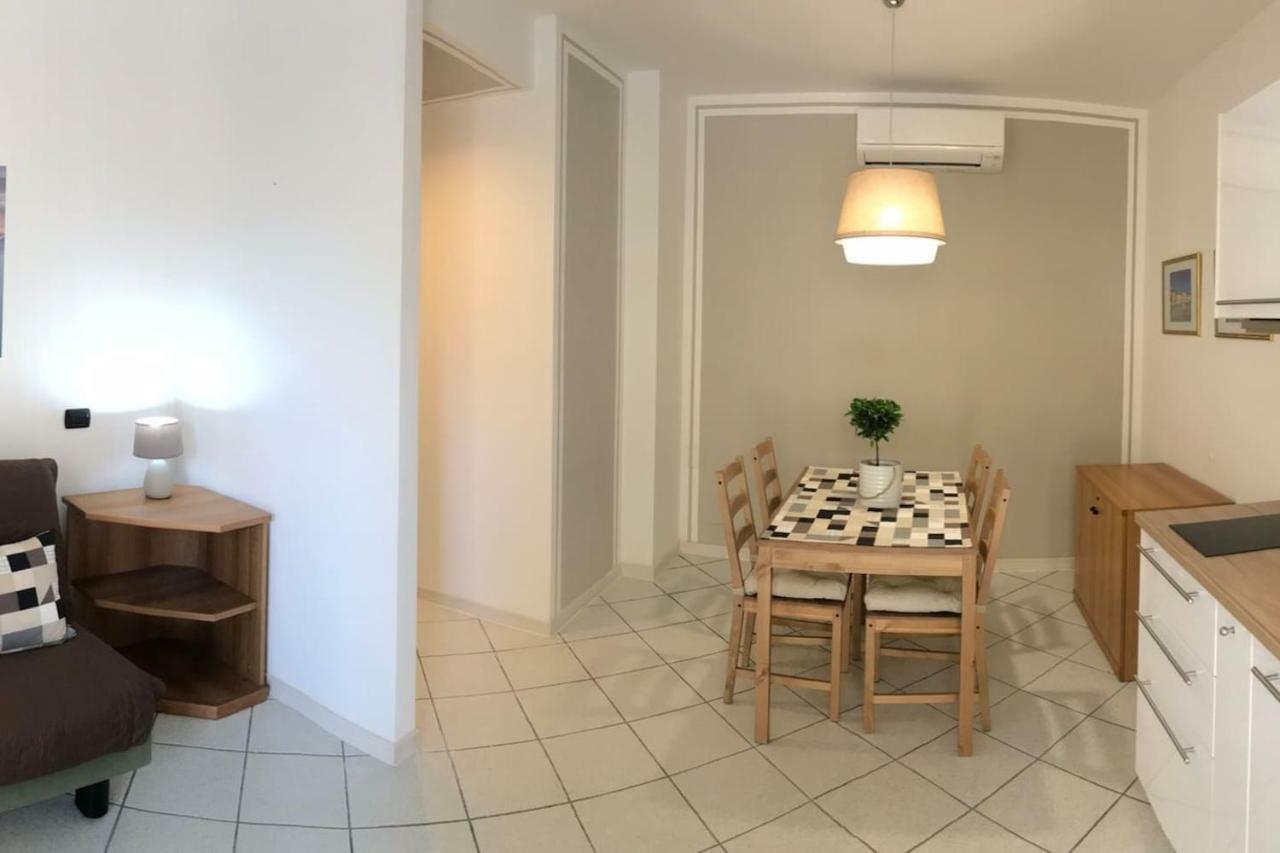 Fuori Porta Nuova Apartment Sarzana Bagian luar foto