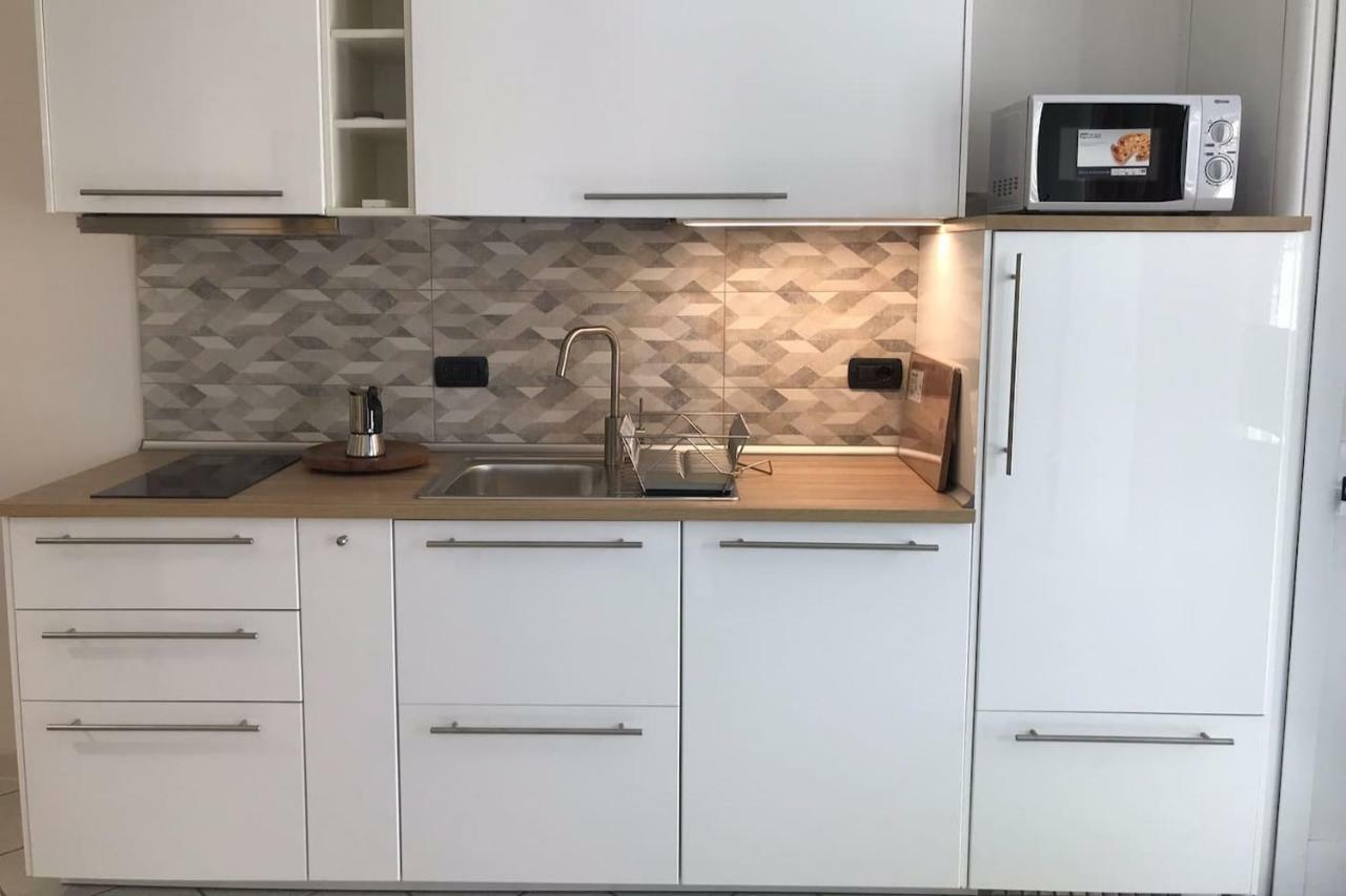 Fuori Porta Nuova Apartment Sarzana Bagian luar foto